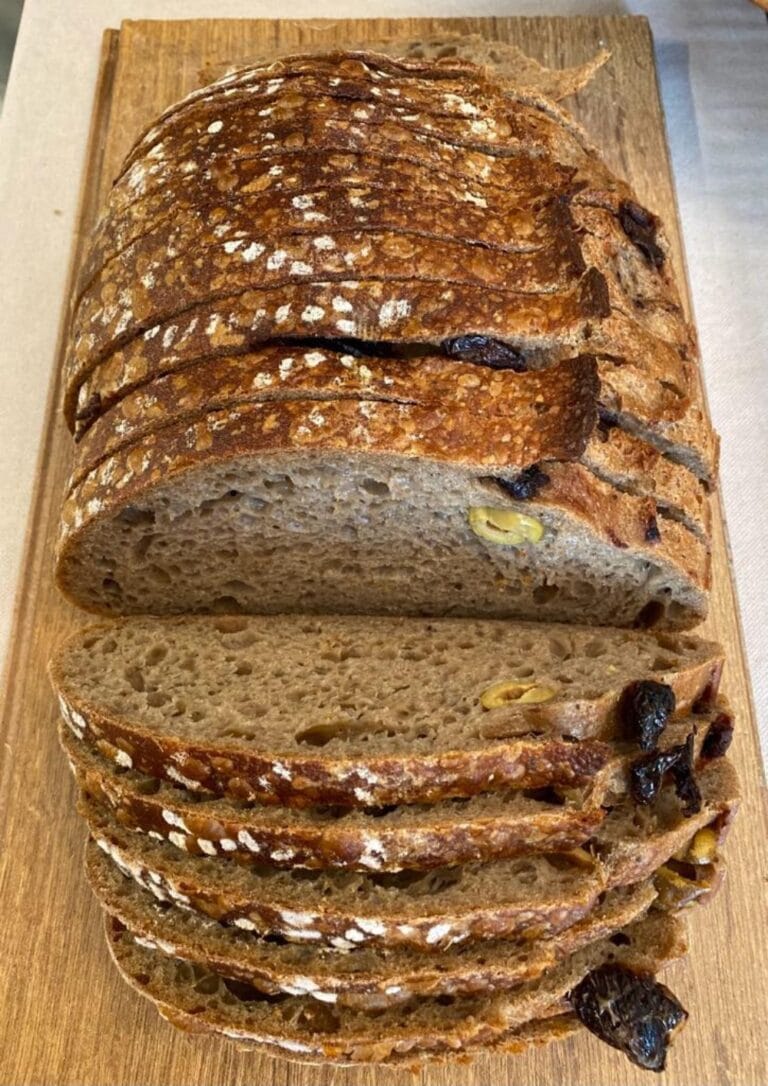 Bread made with gluten-free olive flour. Image courtesy of PhenOlive